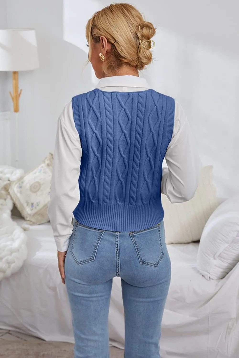 Aoysky Sweater Vest Women's V-Neck Sweater Tank Tops Pullover Cable Knit Vest Solid Color Sleeveless Loose Fit Sweater Top